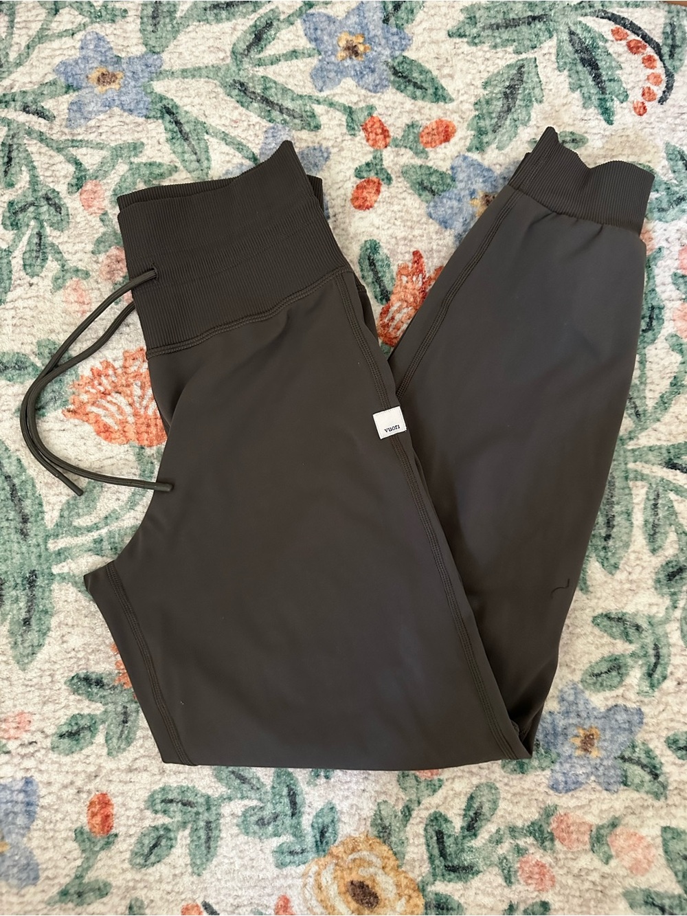Vuori Daily Jogger